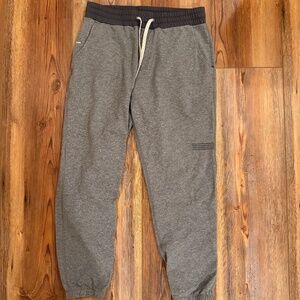 Vuori Joggers